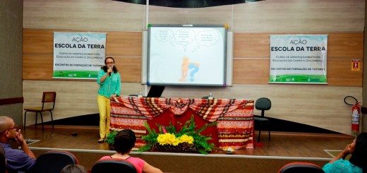 Conferência de Abertura: Educação do Campo: Paradigmas e Conceitos.
Prof.ª Drª Cacilda Cavalcanti